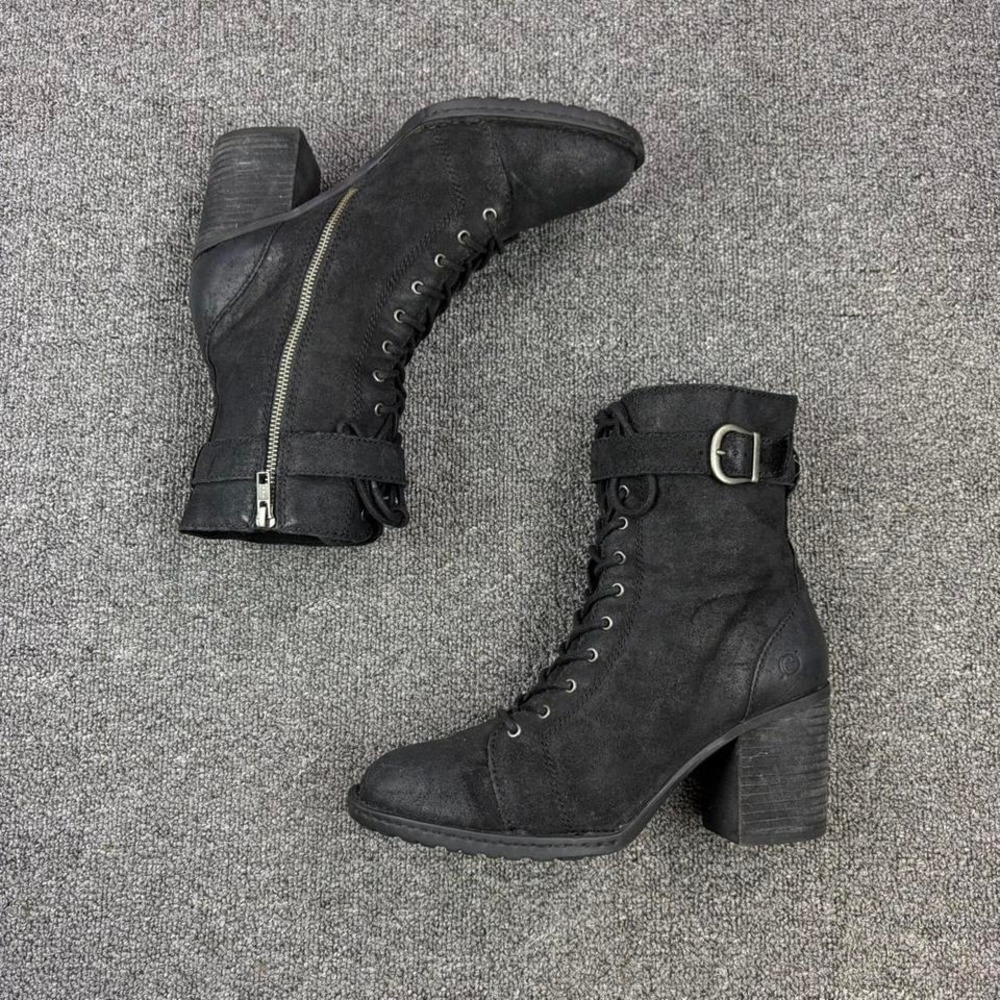 Women's Born Black Leather Strap Harness Lace Up Heel Combat Campus Boots Sz 9.5